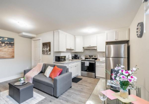 1BR - Boutique Apartment with Netflix- PRIME Location